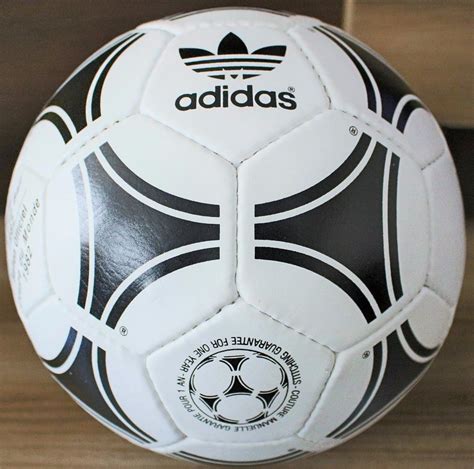 bola original adidas